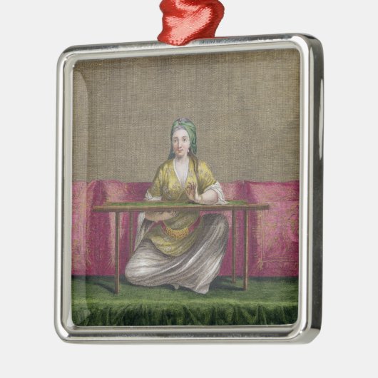 Türkisches Mädchen, stickend, 18. Jahrhundert Silbernes Ornament (Links)