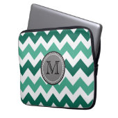 Türkisfarben und Zickzack Zigzag Monogramm Laptopschutzhülle (Vorderseite Links)