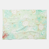 Türkisfarbene aquamarine Seesellkoralle im Strands Geschirrtuch (Horizontal)