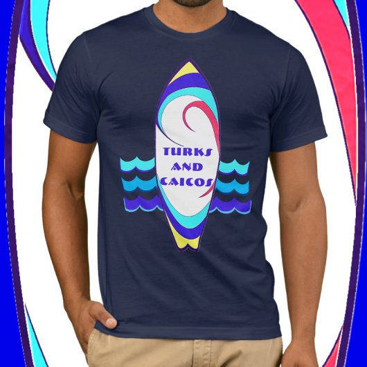 Turks und Caicos Surfboard Reiten Sie die Wellen T T-Shirt
