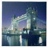 Turm-Brücke an der Dämmerung Fliese (Vorderseite)