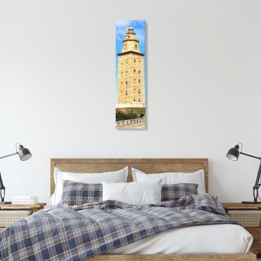 Turm des Leuchtturms Hercules Vertikale Canvas Pri Leinwanddruck (Insitu (Schlafzimmer))