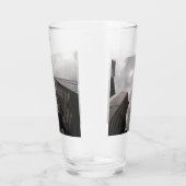 Turm in der Stadt. Glas (Rechts)