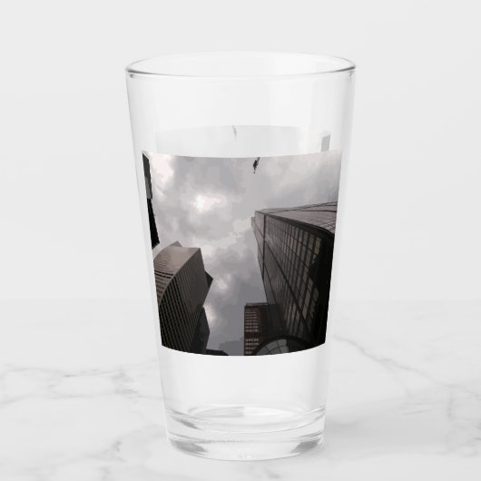 Turm in der Stadt. Glas (Vorderseite)