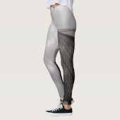 Turm in der Stadt. Leggings (Links)