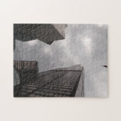 Turm in der Stadt. Puzzle (Horizontal)