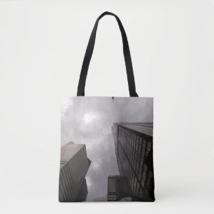 Turm in der Stadt. Tasche