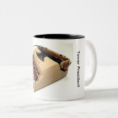 Turm-Präsidentenschreibmaschine Zweifarbige Tasse (VorderseiteRechts)