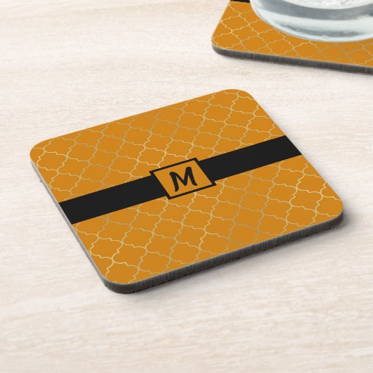 Turmergelb und goldenes Quatrefolienmuster Getränkeuntersetzer (Linke Seite)