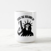 Turn The Volume Up New York Zohran Mamdani Kaffeetasse (Mittel)