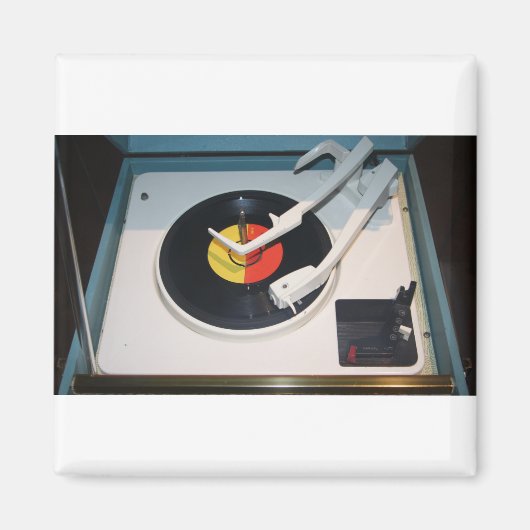 Turntable von Vinyl-Schallplatten und Vintagen Pla Magnet (Vorne)