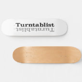 Turntablist ʇ sıklamʇɹ n skateboard (Horizontal)