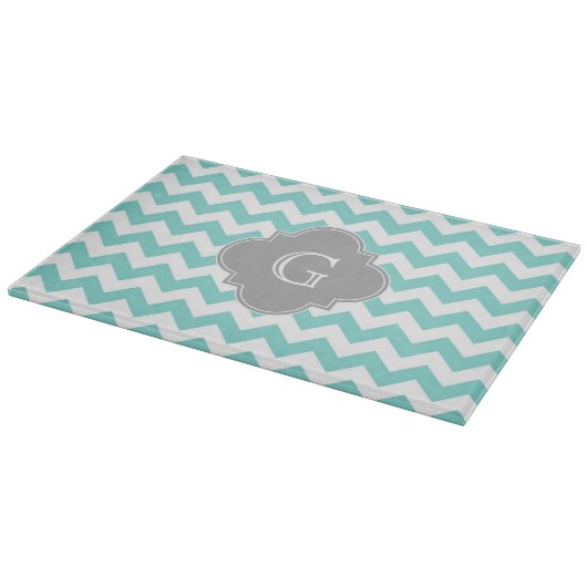 Turq/Aqua Zickzack-Graues Quatrefolienmonogramm Schneidebrett (Ecke)