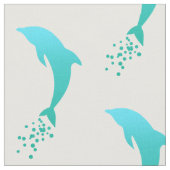 Turquise blauer springender Delphin mit Stoff (Nahaufnahme)