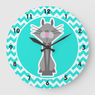 Turquoise, Aqua Color Chevron; Gray Cat Große Wanduhr