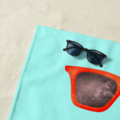 Turquoise Bikini Sonnenbrille Zukunft Frau. Strandtuch (Beispiel)