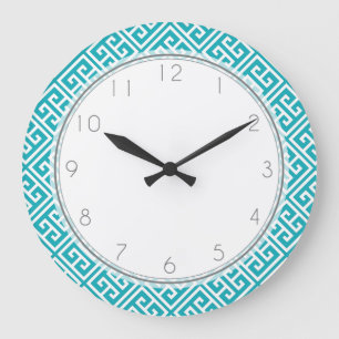 Turquoise Greek Key Pattern Große Wanduhr