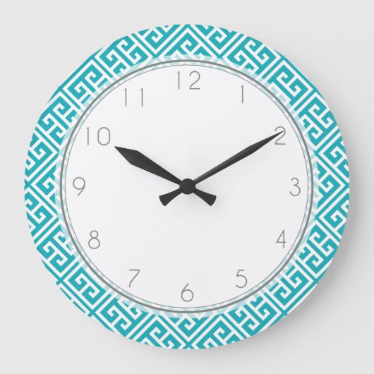 Turquoise Greek Key Pattern Große Wanduhr (Vorderseite)