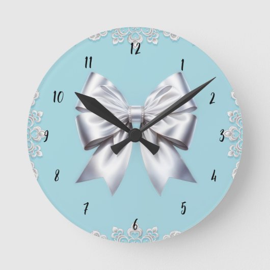 Turquoise Robin's Egg Blue Big White Bow Bridal Runde Wanduhr (Vorderseite)