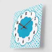Turquoise White Flower Retro Pattern Wall Clock Quadratische Wanduhr (Winkel)