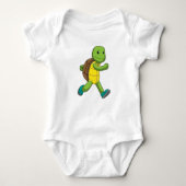 Turtle als Runner beim Laufen Baby Strampler (Vorderseite)