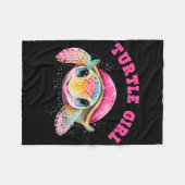 Turtle Girl Earth Day Fleecedecke (Vorderseite (Horizontal))