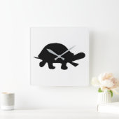 Turtle-Silhouette Quadratische Wanduhr (Zuhause)