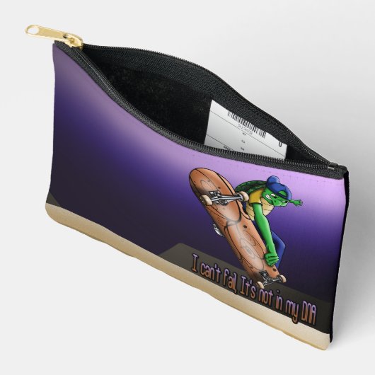 Turtle Skateboarder Zubehörtasche (Offen)