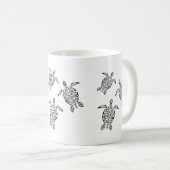 Turtles Stamm Tattoo Schwarzes Küstentier Kaffeetasse (VorderseiteRechts)