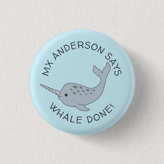 Tusked Narwhal Wal getaner Knopf Button (Vorderseite)