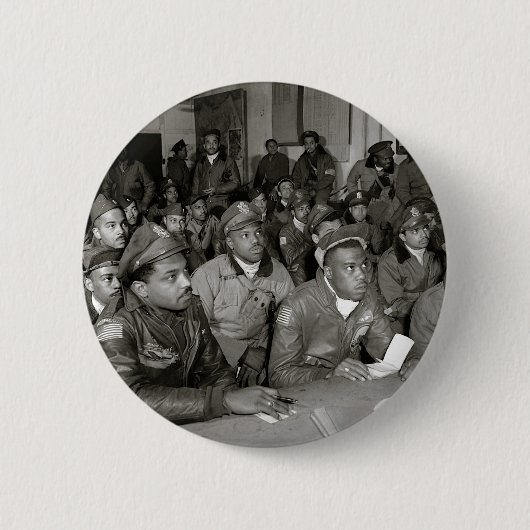Tuskegee Airmen beim Briefing des Zweiten Weltkrie Button (Vorderseite)