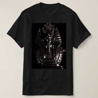 Tut T - Shirt