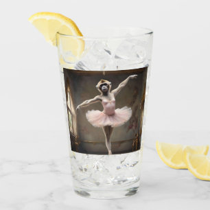"Tutu-rrific! Des Gibbons anmutige Pirouette" Glas