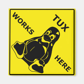 Tux arbeitet hier magnet