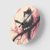 Tuxedo Cat auf Cherry Blossom Japanisch Ästhetik Runde Wanduhr (Winkel)
