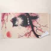 Tuxedo Cat auf Cherry Blossom Japanisch Ästhetik Strandtuch (Vorderseite)