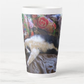 Tuxedo Cat Cute doing a Mexican Wave Funny Cats Milchtasse (Vorderseite)