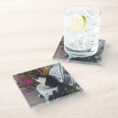 Tuxedo Cat Cute with Pretty Flowers Black Cats Glasuntersetzer (Schrägansicht)