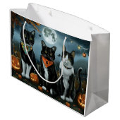 Tuxedo Cat Halloween Spooky Große Geschenktüte (Rückseite Schrägansicht)