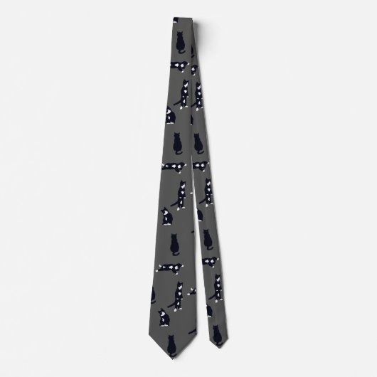 Tuxedo Cat Tie – Cute Black & White Cat Pattern on Krawatte (Vorderseite)