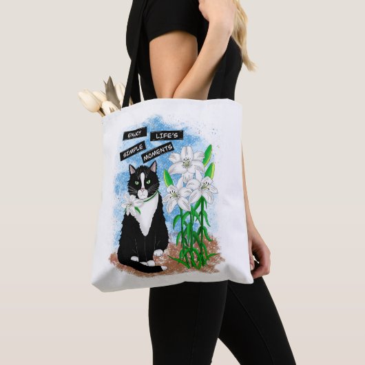 Tuxedo Cat und Lilies | Inspiration Zitat Tasche (Von Nahem)