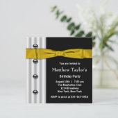 Tuxedo Gold Bow Krawatte Mens Birthday Party Einladung (Stehend Vorderseite)