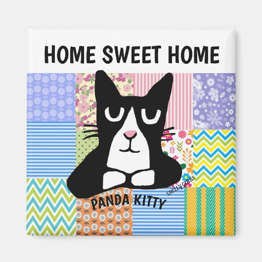 TUXEDO KATZE AUF EINEM RUHIGEN, PANDA KITTY MAGNET (Vorne)