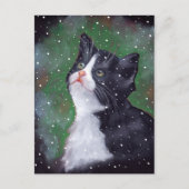 Tuxedo Katze mit Blick auf Schneeflocken, Gemälde Postkarte (Vorderseite)