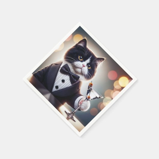 Tuxedo Katze mit Martini-Cocktail Serviette (Ecke)