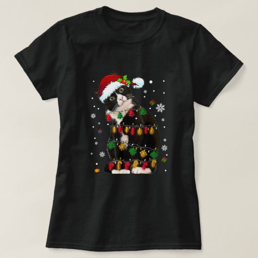 Tuxedo Katze mit Weihnachtsmannmütze Funny Christm T-Shirt (Design vorne)