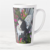 Tuxedo Katze Niedliche Hübsche Blume Katzen Geburt Milchtasse (Rechts)