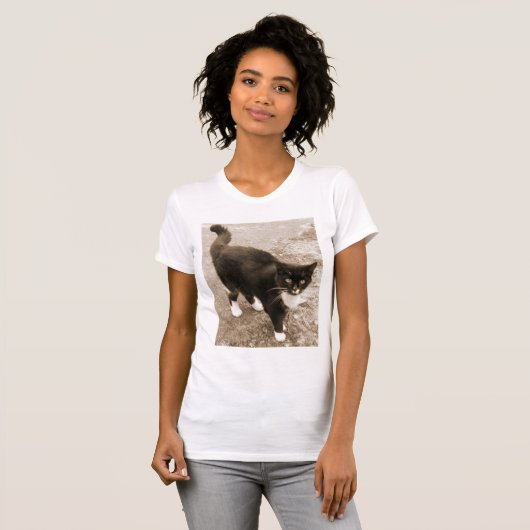 Tuxedo-Katzen-T - Shirt! T-Shirt (Vorne ganz)