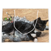 Tuxedo Kitten Tinsel und Lights Painterly Große Geschenktüte (Vorderseite)