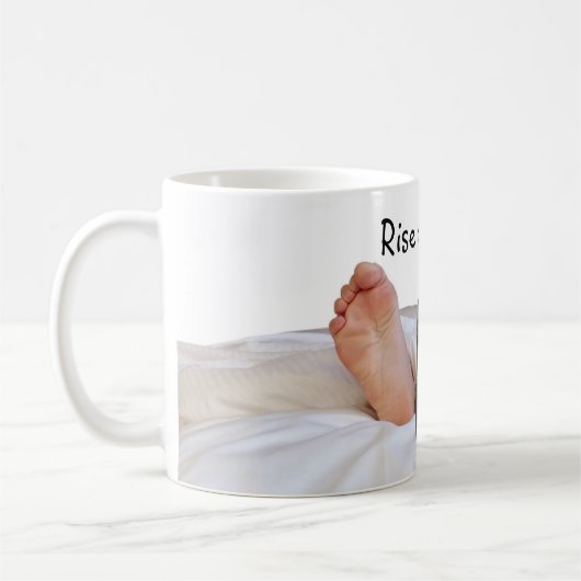 Tuxedo Kitty mit Besitzer Kaffeetasse (Links)